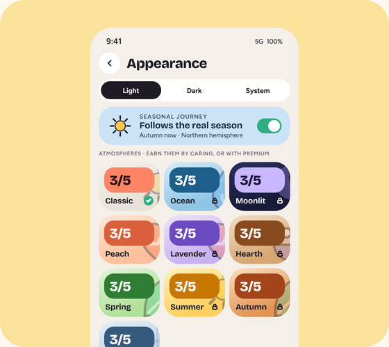 Keepie’s Appearance screen with Light, Dark and System, the seasonal journey and a grid of themes.